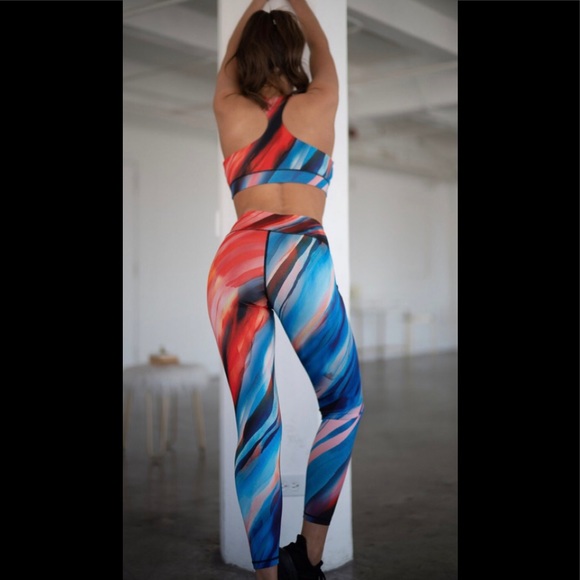 Activewear Sports Bra Leggings Set Squat Proof New - Picture 3 of 5